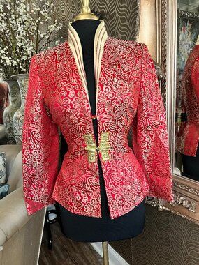 vintage Chinese vibrant brocade floral pattern and structured frog closures jack